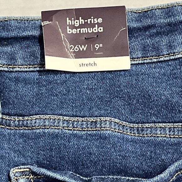 Ava & Viv High Rise Bermuda 9” Jean Shorts Womens 26W Denim Dark Wash Cuff - Picture 2 of 9